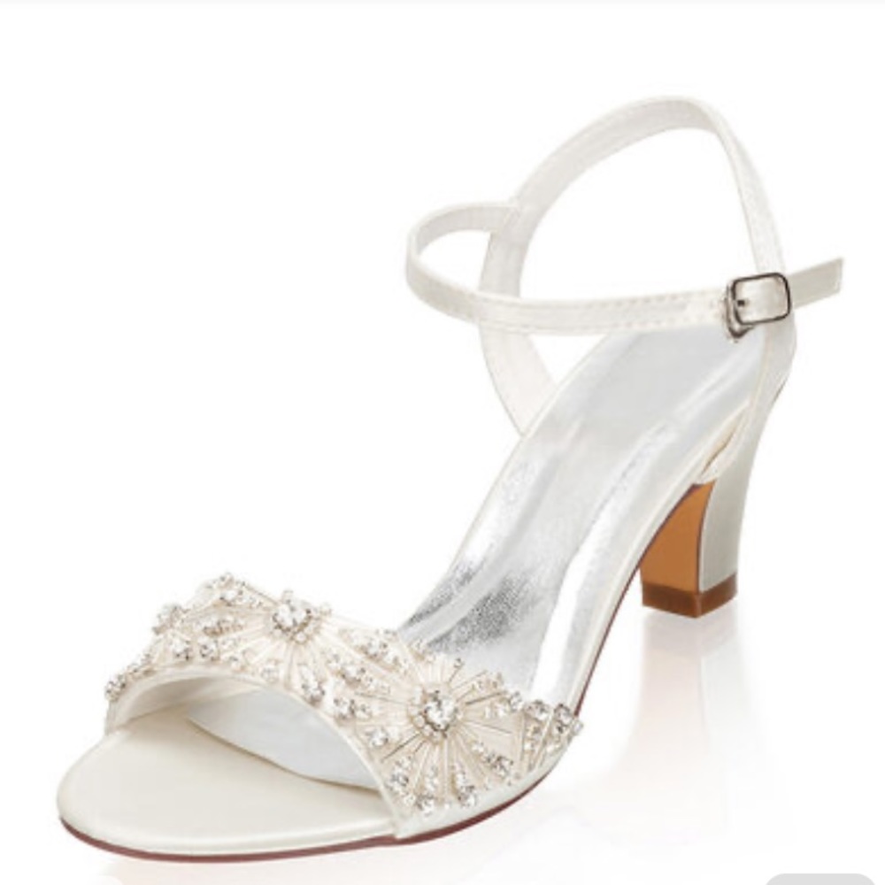 Silk Like Satin Chunky Heel Peep Toe Sandals With Buckle Rhinestone